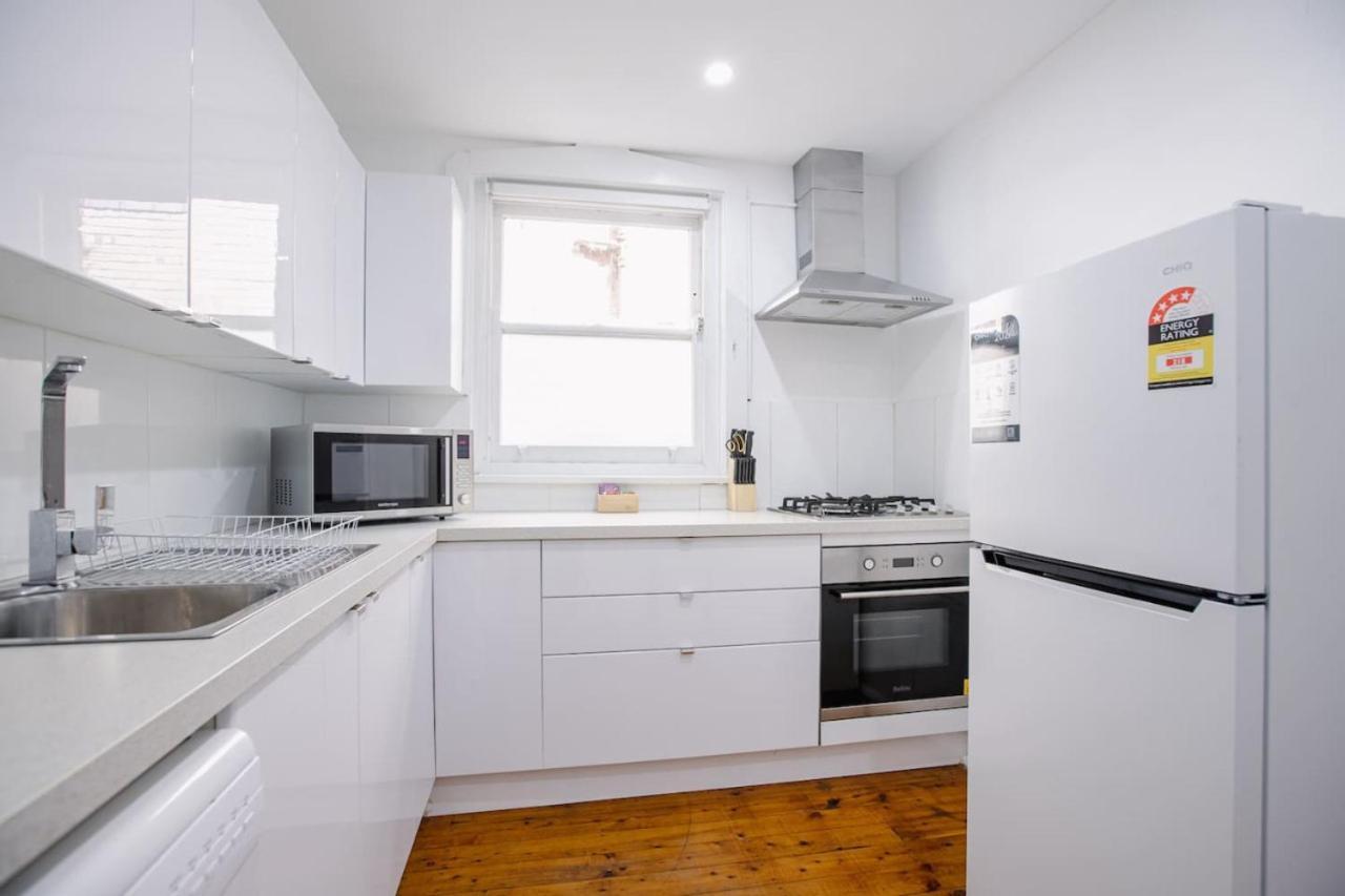 Sea Breeze Retreat, Location, Ground Floor Convenience, Perfect For Families And Business Travelers Apartment *