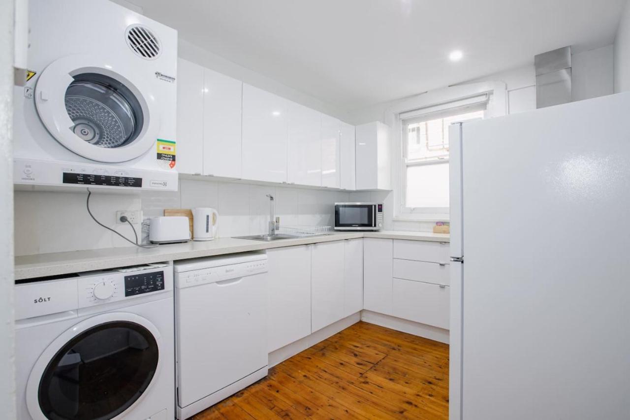 Sea Breeze Retreat, Location, Ground Floor Convenience, Perfect For Families And Business Travelers Sydney